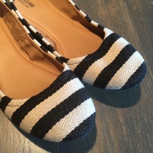 Mossimo target black white striped flats 7